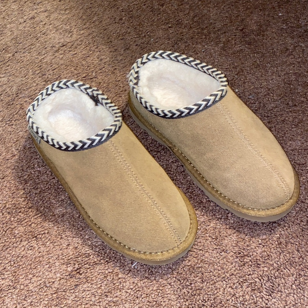 Girls BearPaw slippers